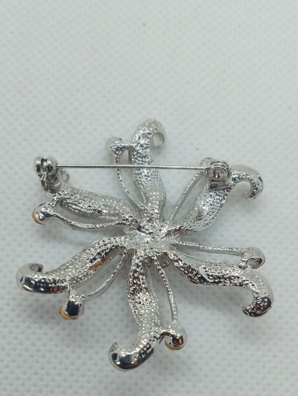 SILVERTONE PIN W/AMBER GLASS SONES - Picture 4 of 6